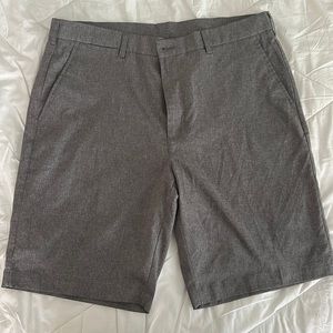PGA Tour golf shorts size 38